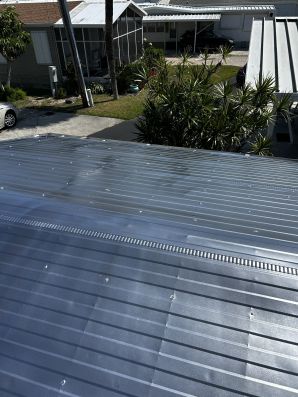 Aluminum Roof Coatings for Metal Roofs in Orlando, FL (1)